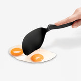 Dreamfarm Chopula Black Spatula and Chopper